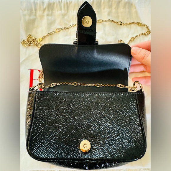 RED Valentino Black Patent leather Mini Shoulder Bag with golden chain - Picture 8 of 11